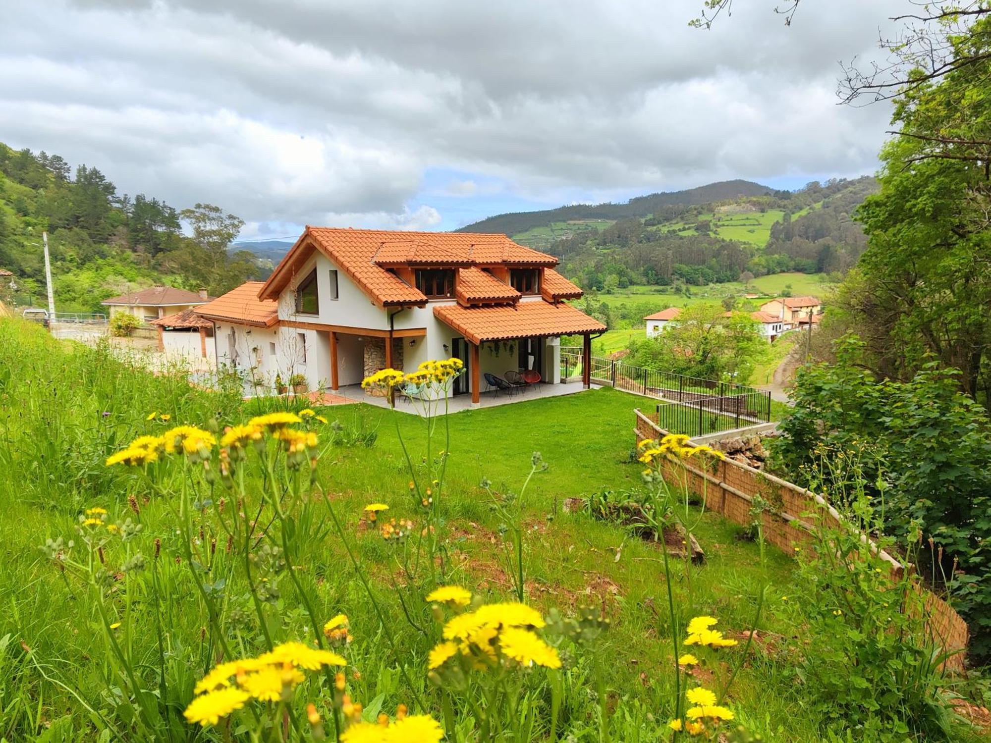 Reguero Gato Turismo Rural Candamu Kültér fotó